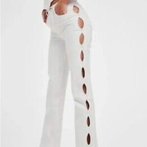 ZARA - Cut Out Straight White Jean